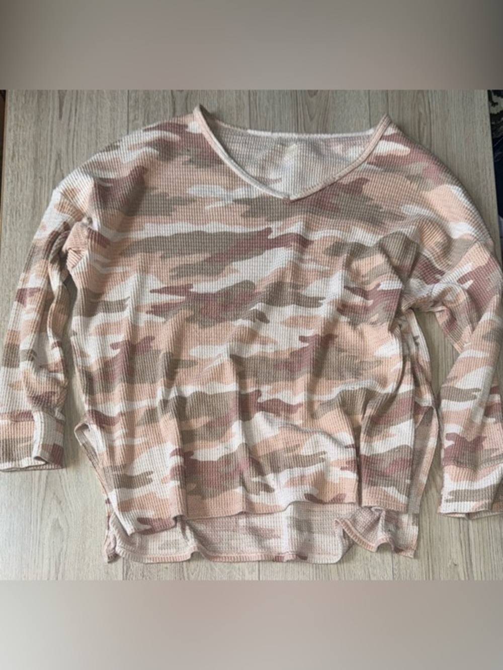 American eagle outfitters pink camo waffle long sleeve shirt top